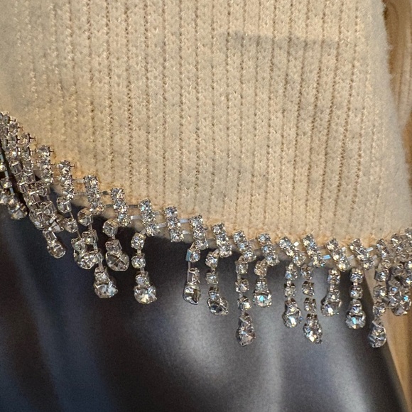 Zara Rhinestone Cream Cropped Sweater // Size L - Picture 4 of 6